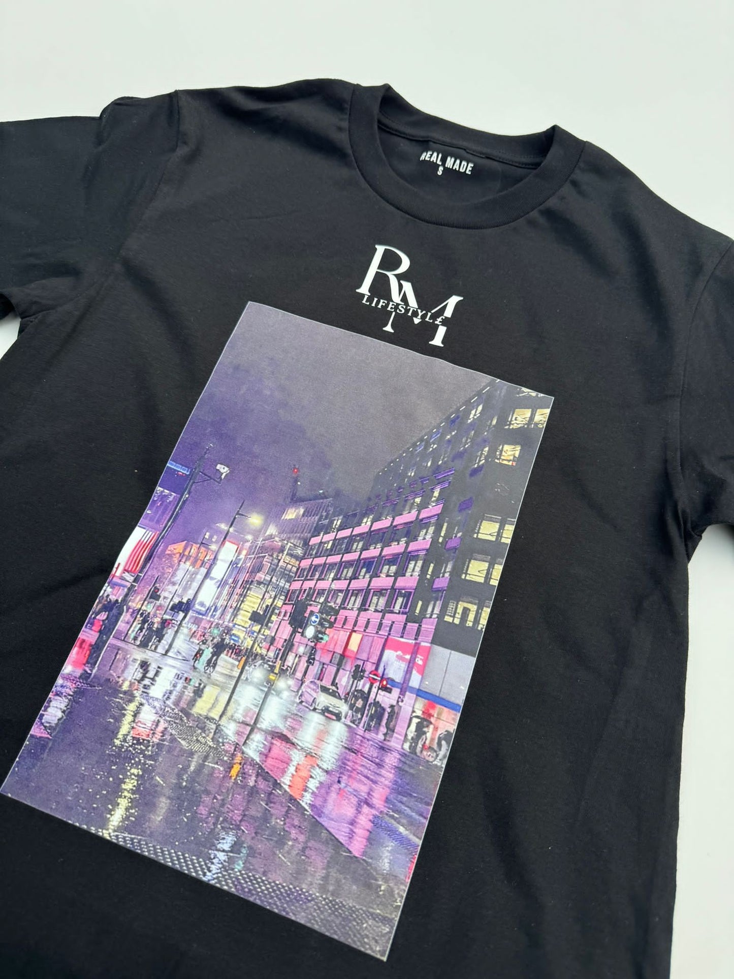 RM LIFESTYL£ City Tee